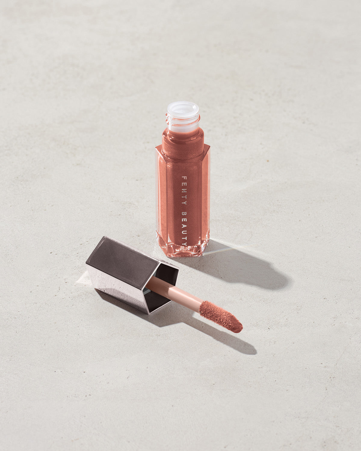 Gloss Bomb Universal Lip Luminizer — Fenty Glow - Image 13