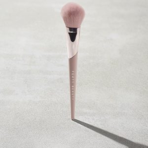 Sculpting Bronzer Brush 195