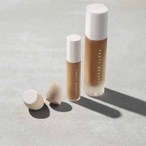 Alternative view of Lil Precision Makeup Sponge Duo 105