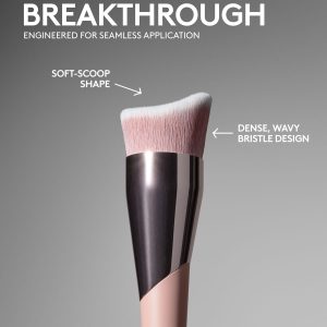 Alternative view of Fluid Flex Foundation Brush 165