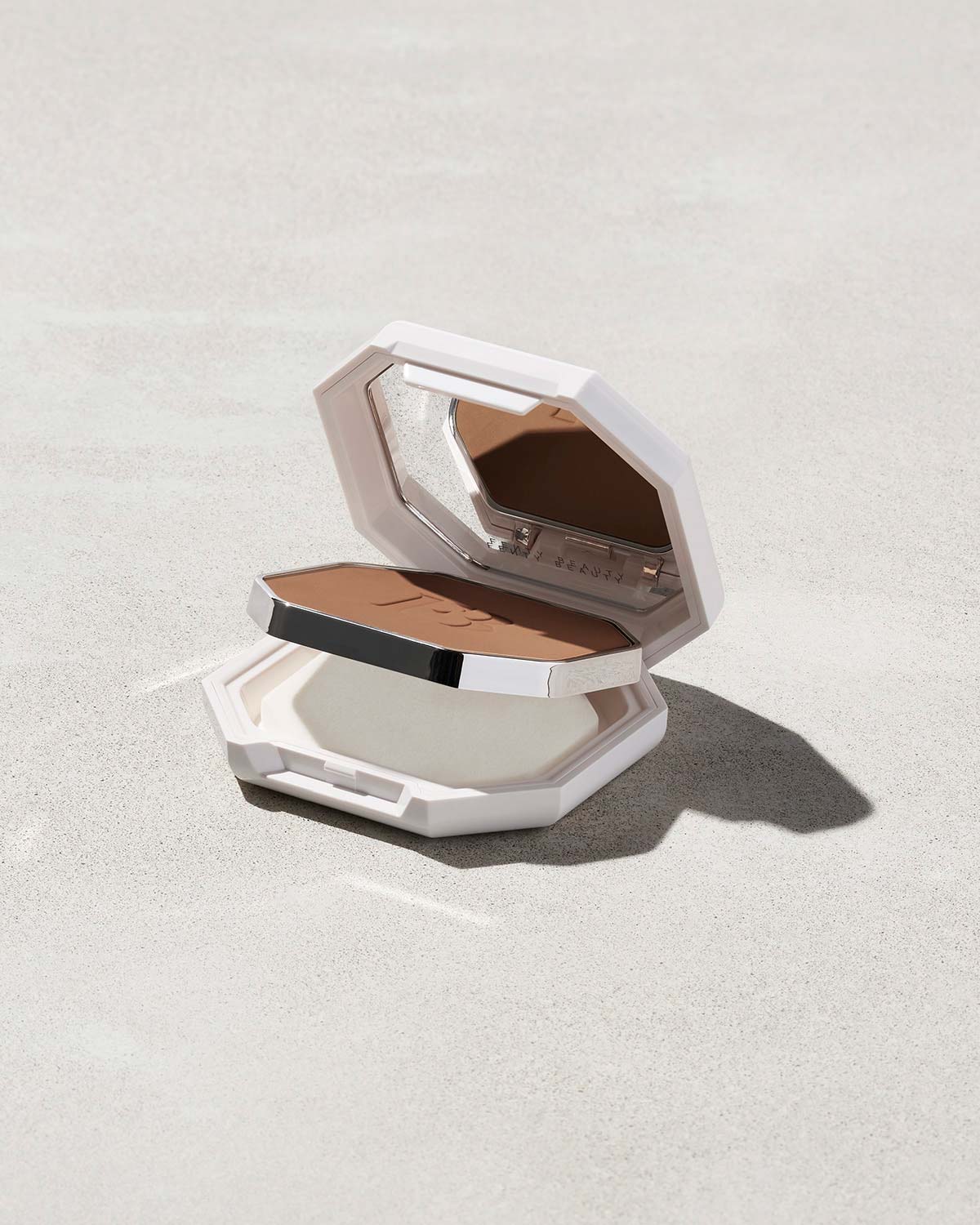 Pro Filt'r Soft Matte Powder Foundation ?? #100 - Image 5