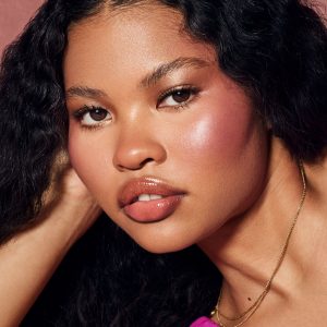 Alternative view of Fenty Cheeks Suede Powder Blush — Riri