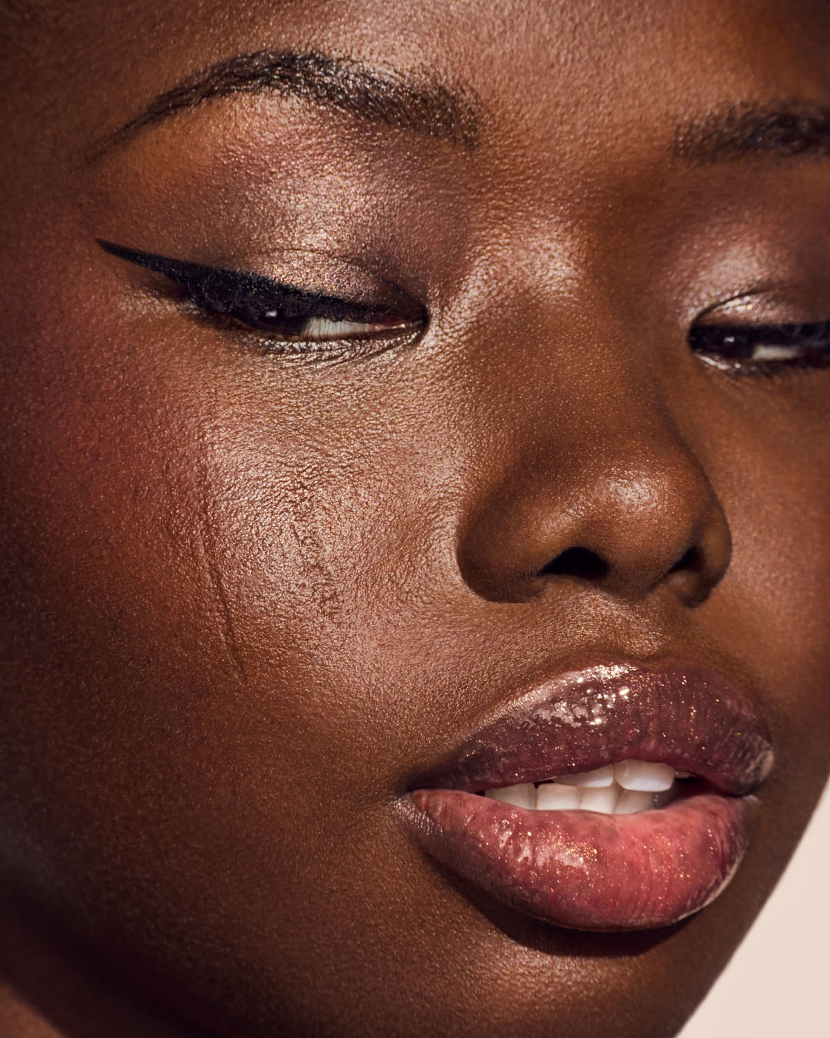 Flyliner Longwear Liquid Eyeliner — Cuz I'm Black - Image 2