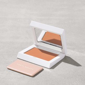 Bright Fix Instant Brightening + Blurring Powder — Peach