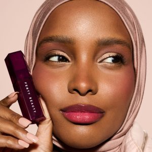 Alternative view of Gloss Bomb Burst Color-Intensifying Lip Luminizer — In a Jam